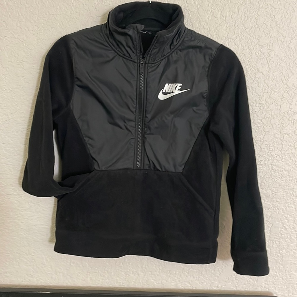 Big kids Nike pullover